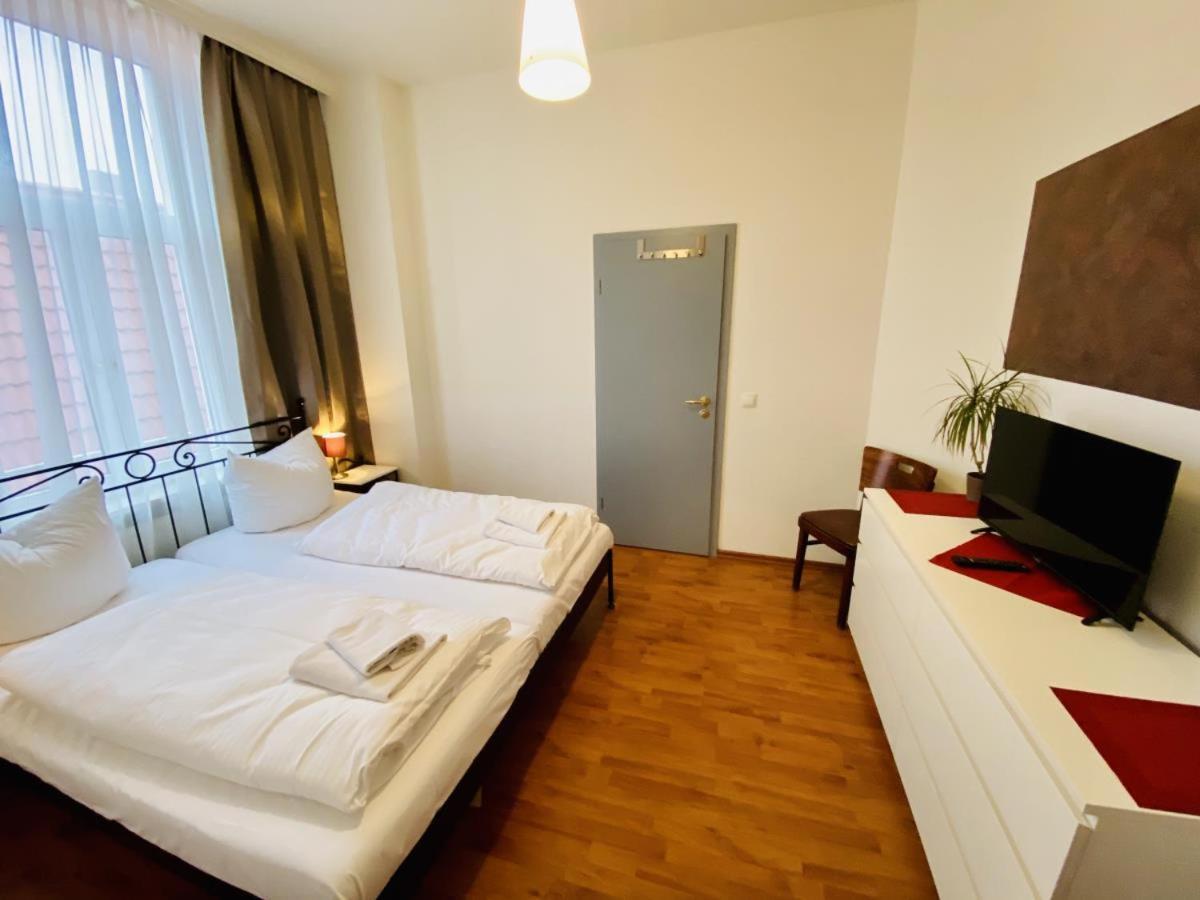 Doppelzimmer Zapfhahn, Direkt Am Alten Strom Rostock Zewnętrze zdjęcie